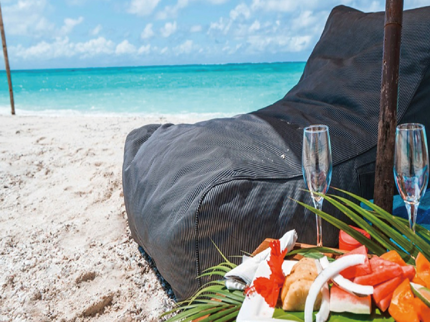 Castaway Sand Cay Picnics